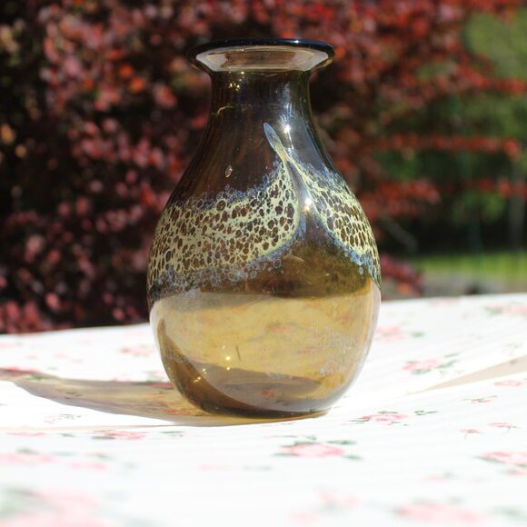 Vtg Buzz Williams 80' Studio Art Blown Glass Bud Vase amber-ish green MCM Signed - Picture 12 of 13